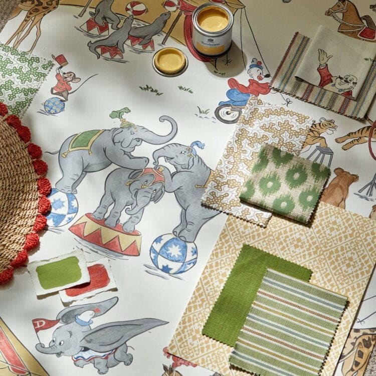 Disney Home X Sanderson Wallpapers - Dumbo